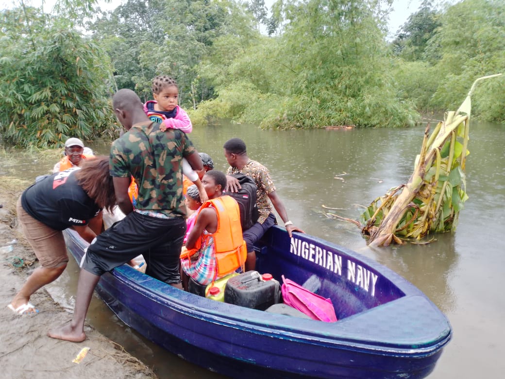 Navy Provides Humanitarian Services To Flood Victims In Rivers Bayelsa