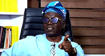 Falana threatens nationwide protest over fuel, naira scarcity 