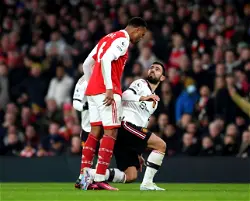Gabriel takes dig at Bruno Fernandes after Arsenal defeat Man Utd