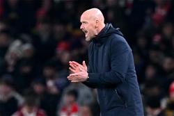 Ten Hag says Man Utd must ‘change mentality’ after Arsenal defeat