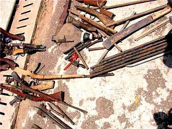 Rampaging armed robbers nabbed in the act