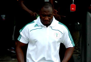 Besiktas target Amokachi