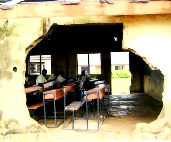 Why alumni associations fail to impact on institutions