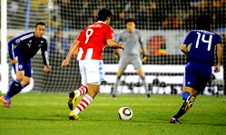 Japan names Kagawa, 22 others in World Cup squad