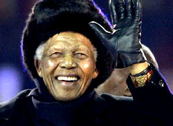 ‘Hero’ Mandela hanging on