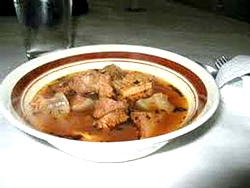 Expert advises against consuming food from roadside vendors