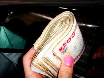 CBN devalues naira, 160 to $
