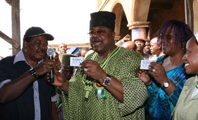2015: INEC begins issuing of permanent voters cards in 2014