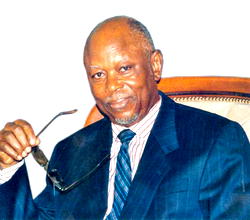 Osagie dismisses call for Oyegun’s resignation