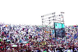 Criticism and the unmistakable signs of a society in decline (2)