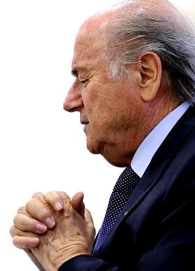 Blatter resigns as FIFA president