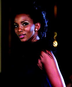 Alleged smoking: Genevieve Nnaji caught in the act?