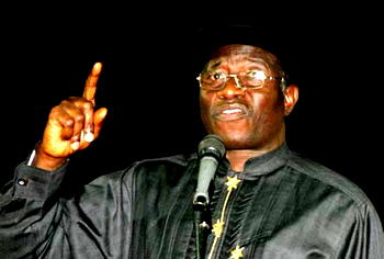 Jonathan warns service chiefs, IG over economic sabotage