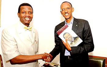 Adeboye meets Rwandan president at a village