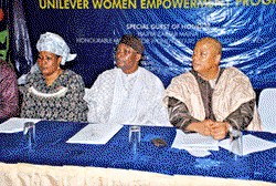 Unilever shareholders okay 10k dividend, lament cost of borrowing