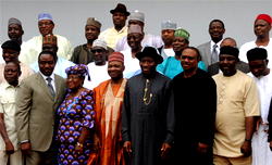 Don’t politicise the economy, Jonathan tells govs