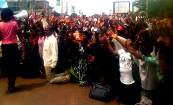 Enugu workers in protest over  N18,000 minimum wage