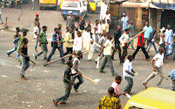 NURTW factional war escalates; Isolo residents call for govt intervention