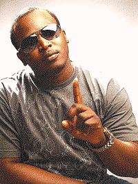 Rapper Eldee advocates for gay rights, as fans go wild!