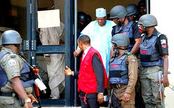 N15bn fraud: Court remands Doma, 8  others in EFCC custody