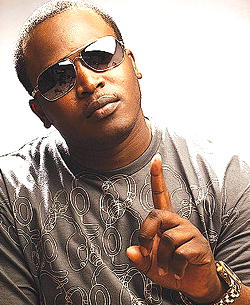 eLDee drops new single, goes on tour