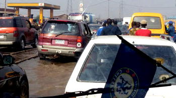 Ikorodu flood: How canoes saved the day