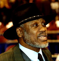 Don King pays moving tribute to ‘gladiator’ Frazier