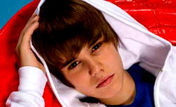 Bieber to be formally charged in LA over egg-throwing