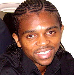 Kanu offers Eaglets winning tips