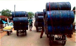 Wheelbarrow Boys: New kings of Minna roads