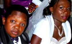 Aki weds quietly in Lagos