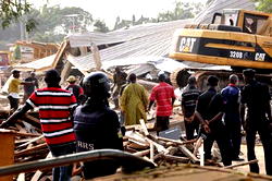 5 trapped as Lagos govt building collapses
