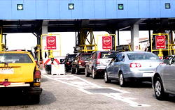 Tension as Lagos govt insists on toll collection