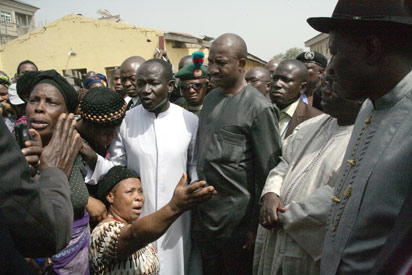 Jonathan visits Madalla, says ‘cancerous’ Boko Haram wants to kill Nigeria