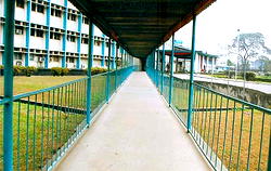 Patients shun UCH as doctors’ strike persists