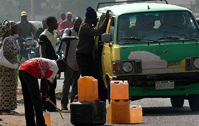 Scarcity or not, fuel hawkers are king