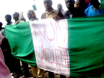 Protesters occupy Kano city centre