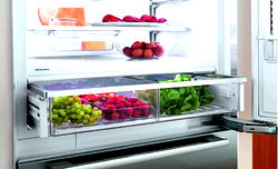 LG’s new refrigerators shed weight