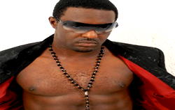 Jim Iyke escapes being mobbed by female fans