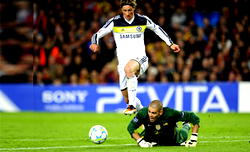 Valdes move to Monaco off – club