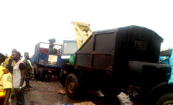 Oshodi-Apapa Expressway: Task Force impounds over 60 vehicles