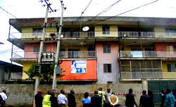 LUCKY RESIDENTS! Narrowly escape death from distressed three-storey building