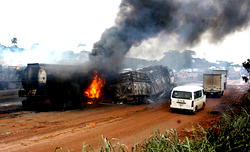 Tragedy Again On Lagos/Ibadan Expressway: Tanker fire burns 24 vehicles