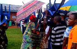 Come Rain, Come Shine ‘Umbrella Etiquette’ (Part 1)