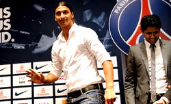 Ibrahimovic hints at PSG departure