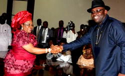 Jonathan’s home trouble: Dame and Dickson