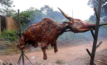7 reasons Nigerians are obsessed with Suya