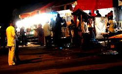 Lagos: Return of night markets, roadside traders