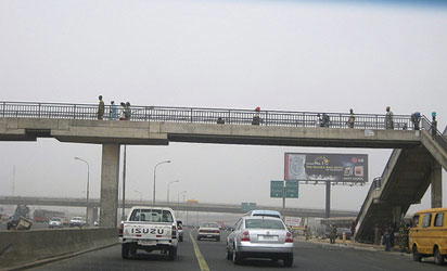 109 persons arrested for crossing expressway