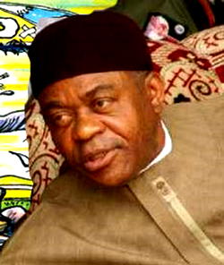 Fire guts FGC, Umuahia as Gov. orji  donates N2m to assuage students